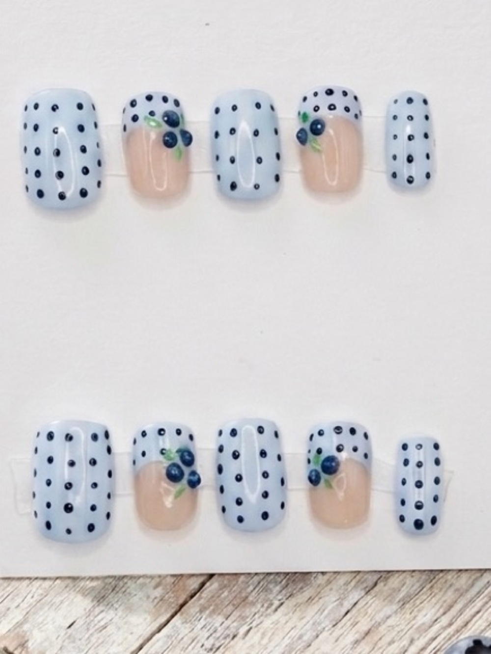 Sz Small Square Handpainted Blue Polka Dot & 3D Blueberry Press-On Nail Set